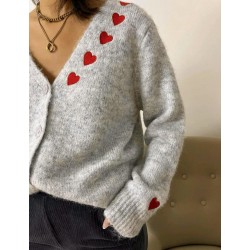 Gilet gris coeur rouge